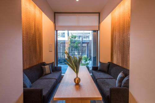 Tomoya Residence Hotel Kyoto Nijo Takakura