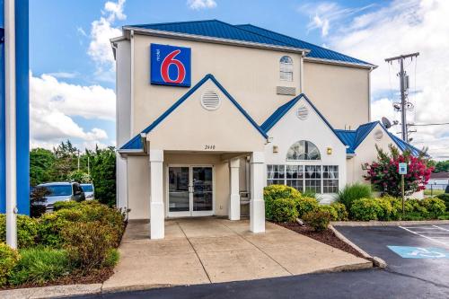 Motel 6 Chattanooga Downtown