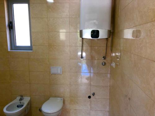 Deluxe Double Room (2 Adults + 1 Child) image 4