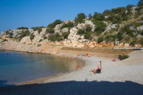 Apartment Annabella with Pool and sea view