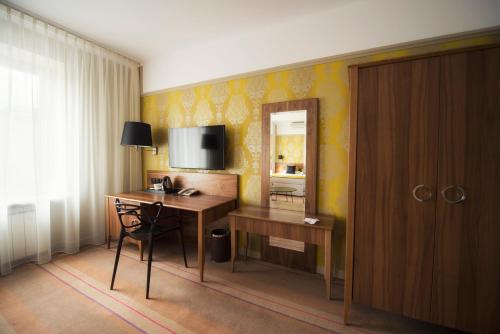 Best Western Hotel Cristal - image 10