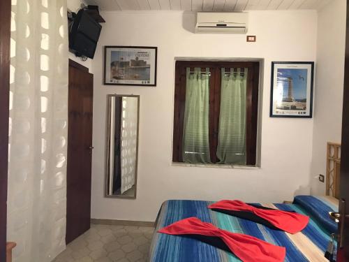 Double or Twin Room with Sea View