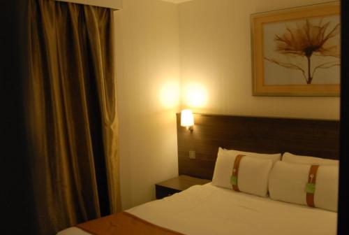 Crowne Plaza London - Kingston an IHG Hotel - image 14