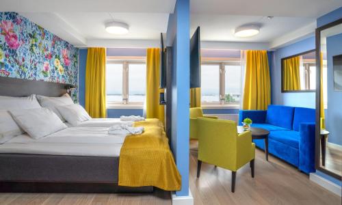Thon Hotel Moldefjord - image 6