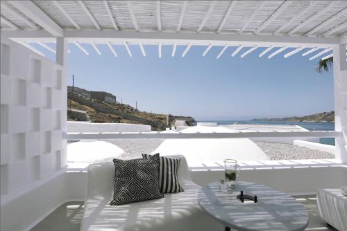 Mykonos Blanc Room Type - Superior Double Room