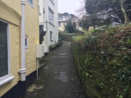 Bejárat, Saffron House in Fowey Városközpont