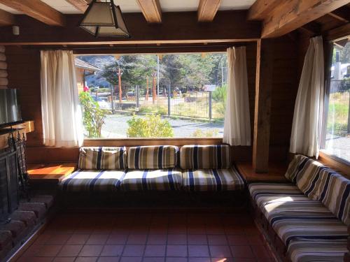 Cabana frente al lago