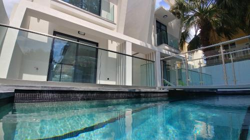  OpenSky Lux, Ferienwohnung in Kallithea (Chalkidiki)