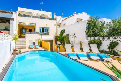  Fully Airconditioned Costa Blanca Pool House with Superb Views Over the Orba Valley, Sleeps 12 in Benimeli