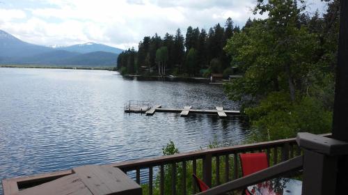 Crater Lake Gateway-Rocky Point Resort - 레스토랑
