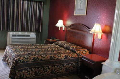 Budget Inn Pasadena - image 3