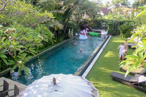 Four-Bedroom Villa Tiga image 10