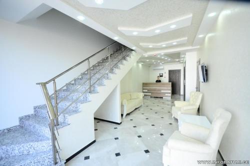 Dream Tower 2