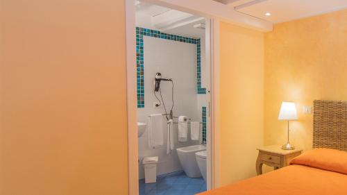 B&B Apollo Room Type - Double Room with Private Bathroom