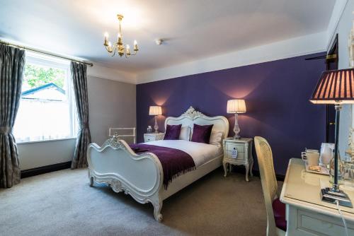 The Swan Hotel - image 2