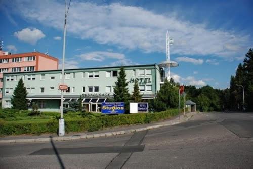 Hotel Smaragd - image 8