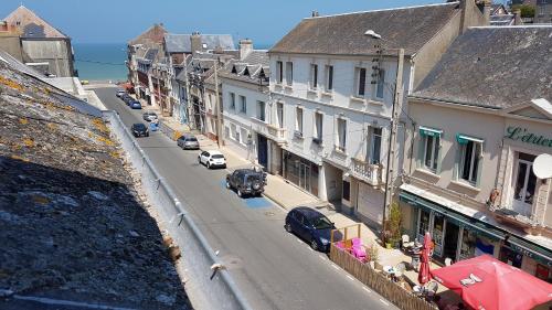 Appartement centre village vue mer - Relais Fleuri