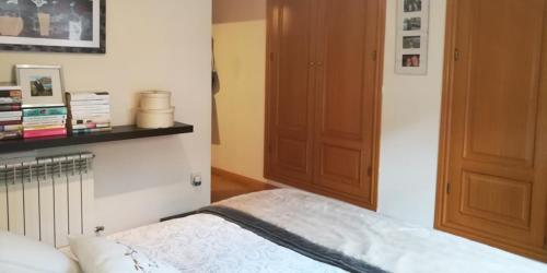  Maravilla en la plaza de la catedral- VU-HUESCA-19-154 in Jaca