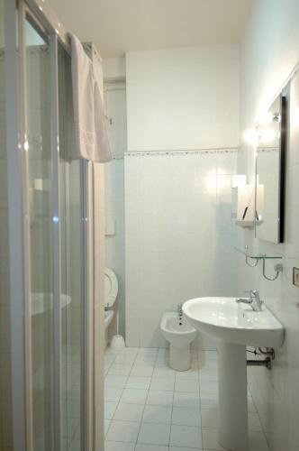 Double or Twin Room with Shared Bathroom