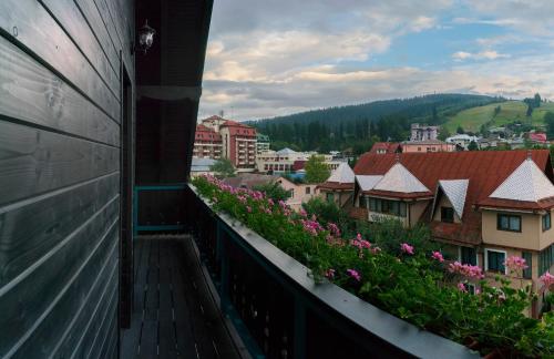 Junior Suite with Balcony