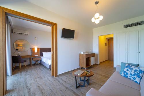 Achilles Hill Hotel - image 5