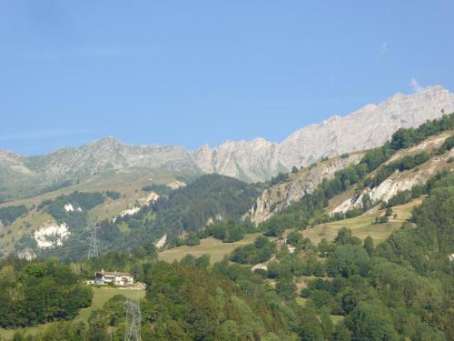 Surrounding environment, Les Alpines appartement , 70m2 near Ouvrage Chatelard