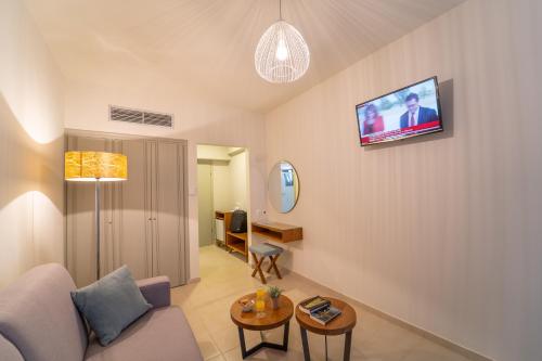 Achilles Hill Hotel - image 11