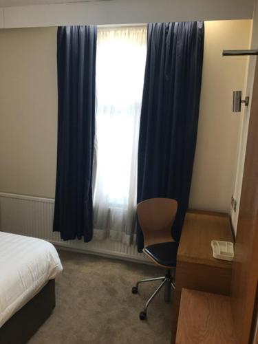 Corona Hotel Rotherham Sheffield Meadowhall - image 14