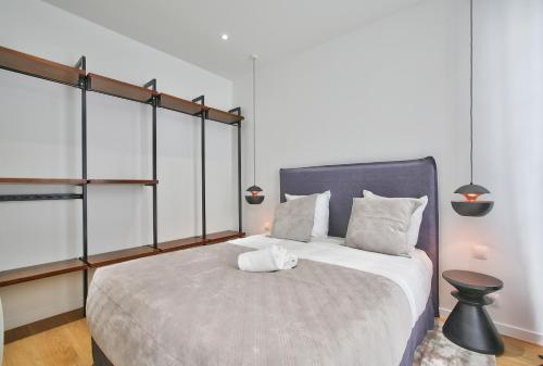 69 - Authentic Parisian Home - image 8