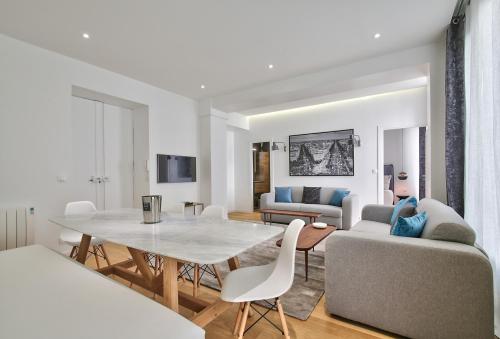 69 - Authentic Parisian Home - image 12