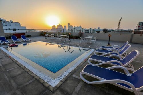 Ramee Royal Hotel - Dubai Ramee Royal Hotel - Dubai