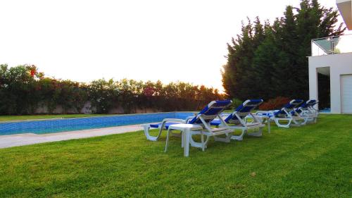 HILLTOP OASIS Lisbon Lux Oeiras - image 5