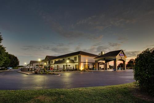 Eksterijer hotela, Wingfield Inn & Suites in Owensboro (KY)