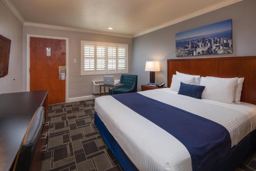 Bay Bridge Inn San Francisco Stop at Bay Bridge Inn San Francisco to discover the wonders of San Francisco (CA). Featuring a complete list of amenities, guests will find their stay at the property a comfortable one. 24-hour front