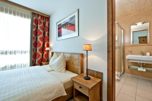 Hotel Station - image 3