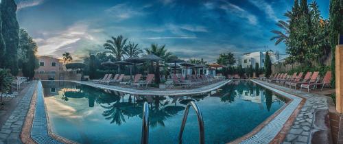 Apartamentos Playa Ferrera - main image