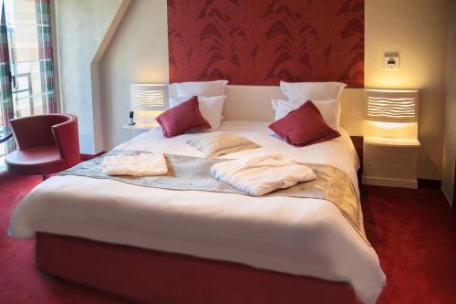 2 twin beds
