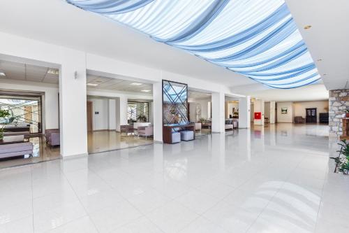 Hotel Kriopigi - image 2