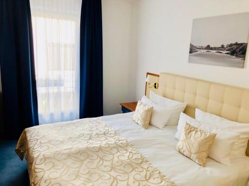 Hotel am Bayrischen Platz - image 14