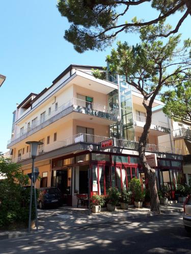 Hotel Villa Dina, Lido di Jesolo bei San Donà di Piave