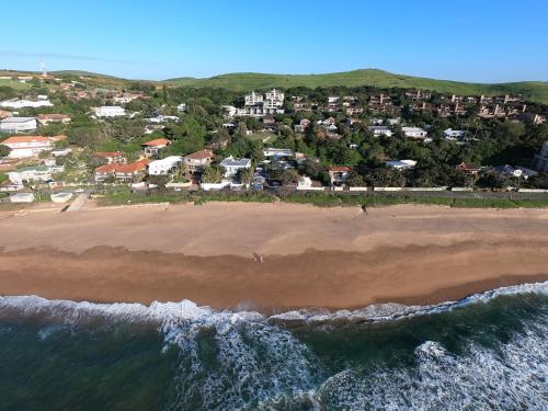 Beach, Surf Motel in Umdloti