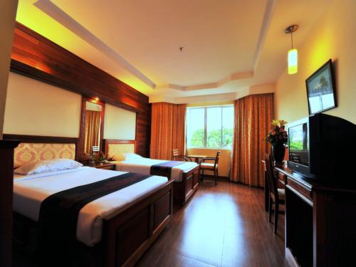 room detail thumbnail 0