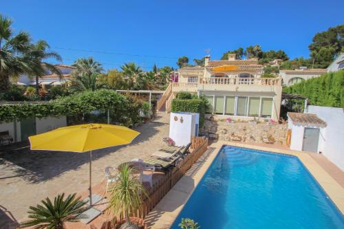 Maria - pretty holiday property with garden and private pool in Benissa - image 3