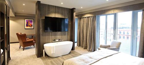 DoubleTree by Hilton Belfast City Ten Square