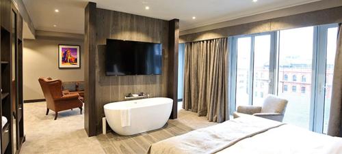 Ten Square Hotel Ten Square is conveniently located in the popular Belfast City Center area. Featuring a satisfying list of amenities, guests will find their stay at the property a comfortable one. Service-minded staf