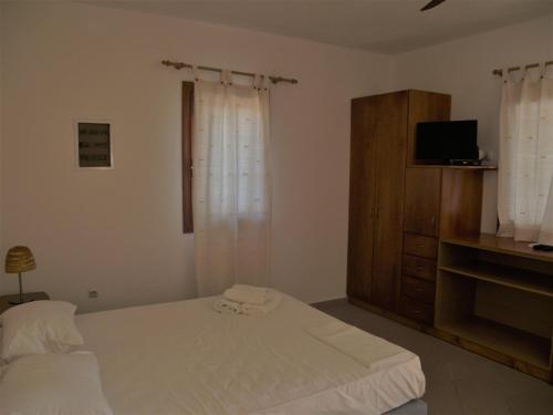 Pegasus Studios & Apartments - image 3