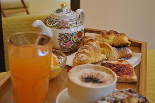 Hotel Columbia - image 6