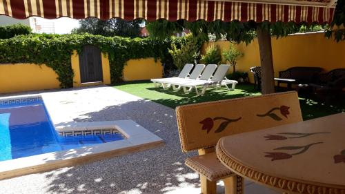  RNET - Villa Sant Pere Pescador in Sant Pere Pescador