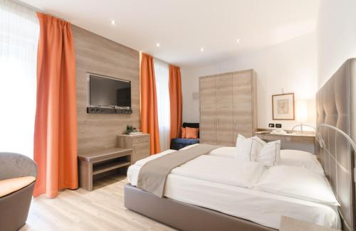 Cevedale Living Romance Hotel - image 6