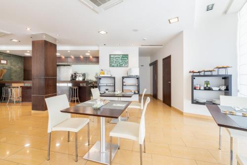 Bar/ Salón, Exe Puerta San Pedro in Lugo